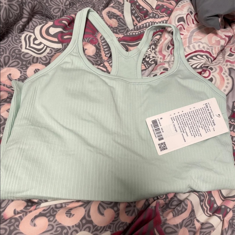 Lululemon NWT Ebb to Street Tank Delicate Mint Size 8